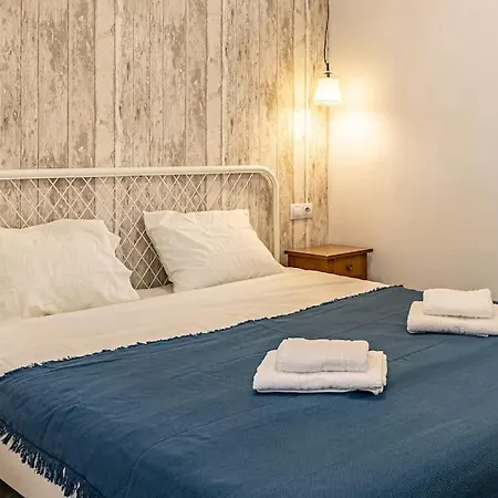 Historic Center Chic Gem With Balcony Apartment *