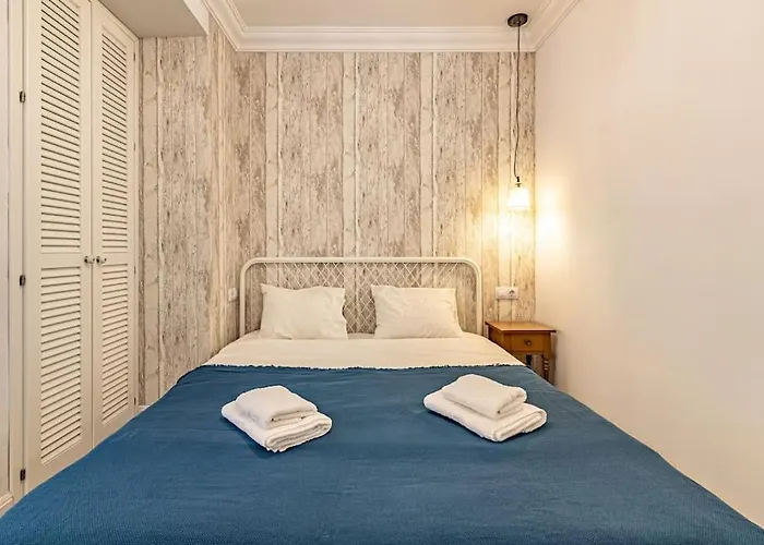 Historic Center Chic Gem With Balcony *